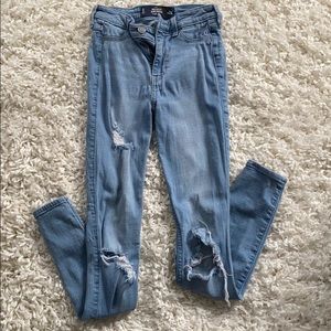 Hollister Jeans